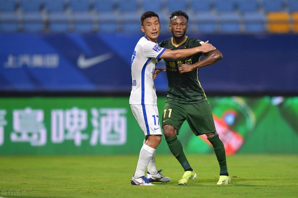 战报04:30葡超伊斯托里尔4-0查维斯05:00哥伦甲巴兰基利亚青年3-2麦德林独立05:30厄瓜甲约森独立队0-0利加竞技今日焦点战预告19:35CBA浙江稠州主场迎战深圳马可波罗，两支球队目前积分榜上只有2个名次的差距，且近期同样处在4连胜当中，稠州主战能否如愿擒下深圳马可波罗？　19:35CBA山西汾酒主场迎战广州龙狮，两支本赛季进步明显的球队，近况都出现明显的起伏，山西结束两连客之旅，此役回归主场能否结束连败？　01:30意甲恩波利VS莱切，联赛的下游球队之争，但两支队伍都需要争取保级，因此战意强烈，莱切近来连续收获平局，此役能否如愿拿到积分？　03:45意甲卡利亚里VS萨索洛，排名上看，萨索洛要略高一些，但他们近期丢分情况严重，此役客战能否全身而退？04:00西甲巴列卡诺VS塞尔塔，两支球队近来各自在杯赛赛场取胜，但回到联赛当中，双方的近况几乎同样糟糕，不过在双方近来的交手中，塞尔塔占据一定优势，此役能否延续他们面对巴列卡诺时的良好发挥？事件津媒：国足亚洲杯名单早有眉目扬帅青睐集训次数多、健康球员据《每日新报》报道，国足计划于17日在上海集中备战亚洲杯，集训名单本周公布。